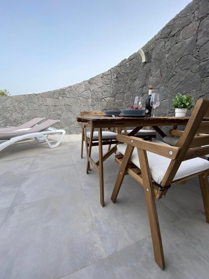 Apartamento Suite Blue Sea Famara Eksteriør billede